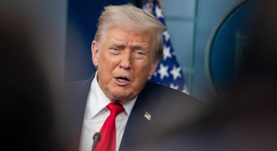 Trump: Do të duhet t’ia kthejmë paratë Iranit