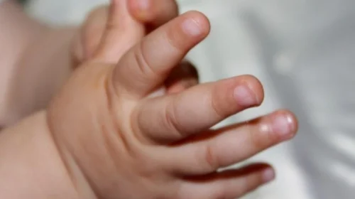 Është ulur për 1.3% numri i lindjeve të foshnjave në Maqedoni