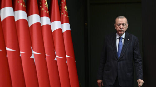 Erdogan mesazh ngushëllimi për Venezuelën: Turqia qëndron pranë jush në këto ditë të vështira