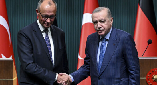 Presidenti Erdogan dhe kancelari Merz diskutojnë për çështjet globale