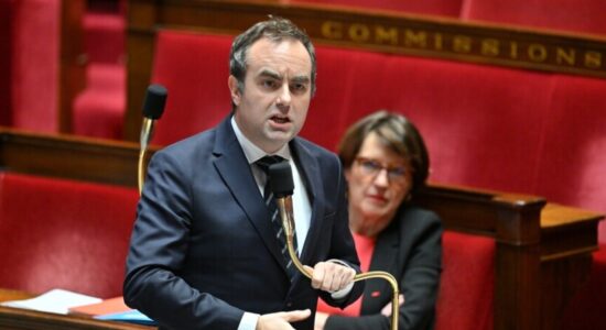Kryeministri francez: Izraeli duhet t’i japë fund “pushtimit të paligjshëm” të territorit libanez