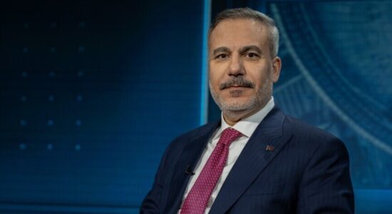 Ministri i Jashtëm turk: ​​Bashkëpunimi Turqi-Bullgari në energji dhe siguri është me “rëndësi strategjike”