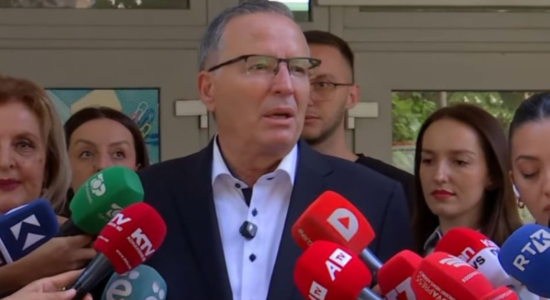 Hamza fton qytetarët të votojnë: Sot vendoset për katër vitet e ardhshme