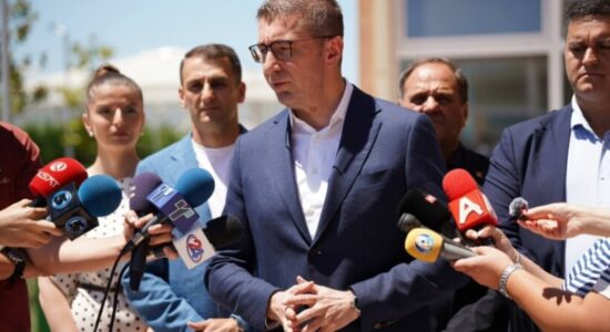 (VIDEO) Mickoski: Pas ditëlindjes së VMRO-së, bisedojmë për riformatimin e Qeverisë