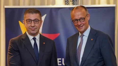 Mickoski takon Macron dhe Merz në Tivat: Fokusi tek e ardhmja evropiane e rajonit
