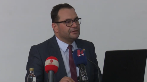 Kushtrim Ahmeti fiton garën për Rektor të Universitetit të Tetovës