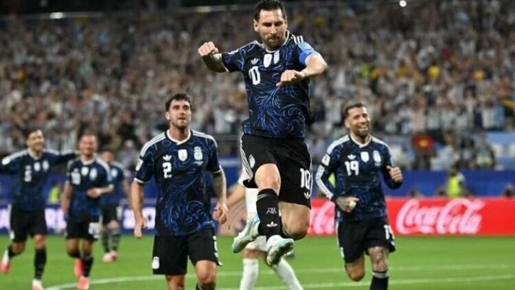 Messi vendos rekorde të reja  Argjentina fiton me Jordaninë 