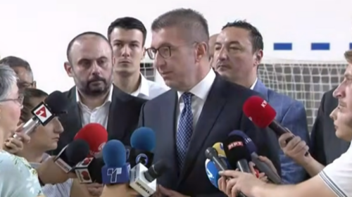 Mickoski dëshiron të shoh se a përputhet vizioni i partnerëve të koalicionit përpara se të filloj me rikonsturimin e Qeverisë