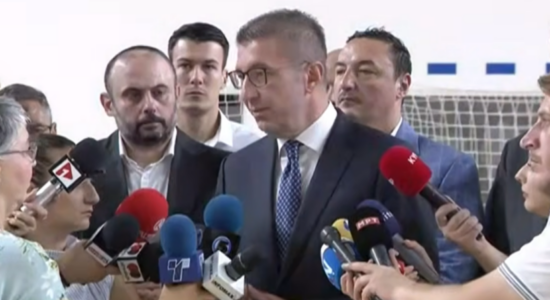 Mickoski dëshiron të shoh se a përputhet vizioni i partnerëve të koalicionit përpara se të filloj me rikonsturimin e Qeverisë