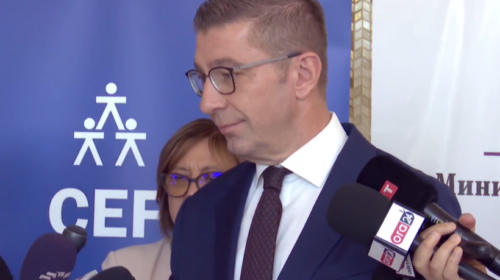 (VIDEO) Mickoski: Bisedimet po zhvillohen në frymë konstruktive