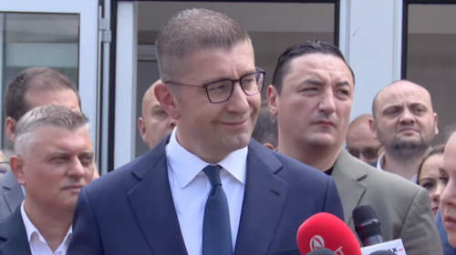 Mickoski: Të hënën kemi takim  për të parë propozimin për provimin e jurisprudencës
