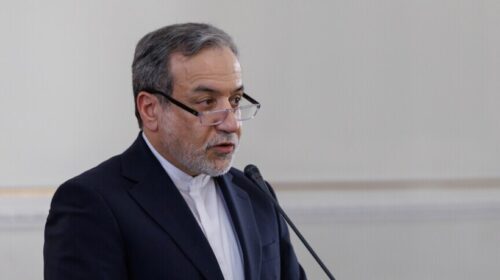 Ministri i Jashtëm i Iranit përshëndet përparimin në diplomaci, thekson mekanizmin e armëpushimit në Liban