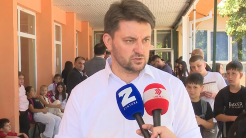 (VIDEO) Elmazi: Së shpejti hapet tenderi për rrethrotullimin në Saraj