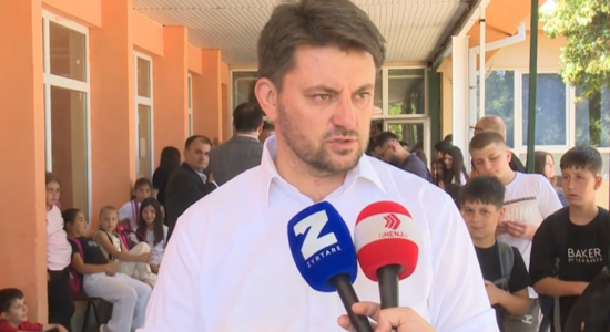 (VIDEO) Elmazi: Së shpejti hapet tenderi për rrethrotullimin në Saraj