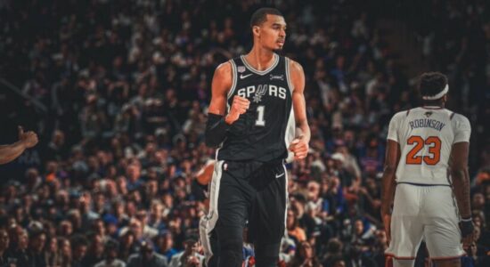 NBA/ Rikthehet San Antonio, Spurs ngushtojnë serinë ndaj Knicks