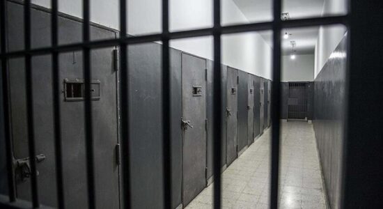I burgosuri palestinez vdes pas 25 vitesh në burgim izraelit