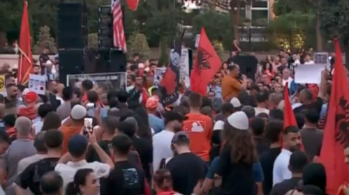 Tirana në ditën e 23-të të protestës, organizatorët publikojnë 5 kërkesat kryesore