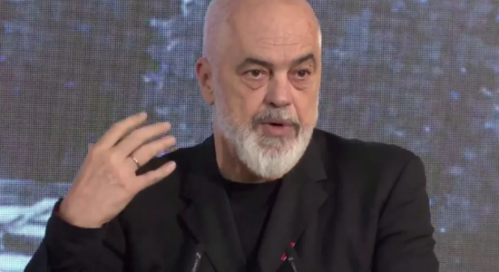 Rama reagon për Zvërnecin: Edhe unë do ngrihesha në protestë, rojet private u sollën si kafshë