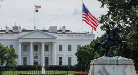 Zyrtari i lartë amerikan: SHBA-ja pret të nënshkruajnë marrëveshjen me Iranin brenda “disa ditëve të ardhshme”