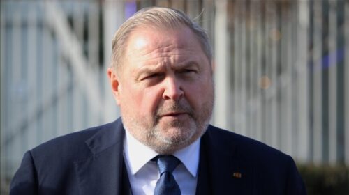 Terras: Kosovës duhet t’i jepet statusi i vendit kandidat në BE