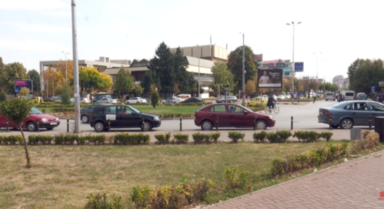 (VIDEO) Gjykata Kushtetuese rrëzoi vendimin për emrat shqip në Tetovë, BDI: Po luftohet çdo vlerë shqiptare, Qamili: BDI e ka lënë këtë punë përgjysmë