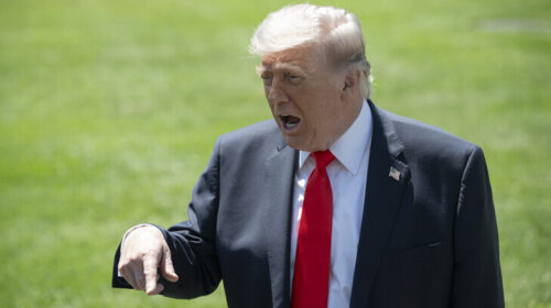 Trump: SHBA-ja do ta godasë Iranin “shumë fort sonte”