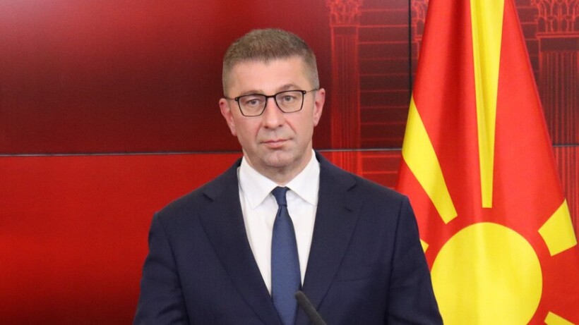 Mickoski nga Tivati  Mbetemi të përkushtuar ndaj integrimit evropian  por nuk do të sakrifikojmë dinjitetin kombëtar