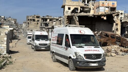 Izraeli bombardon shkollën në Gaza ku strehoheshin palestinezët e zhvendosur, plagosen 5 persona