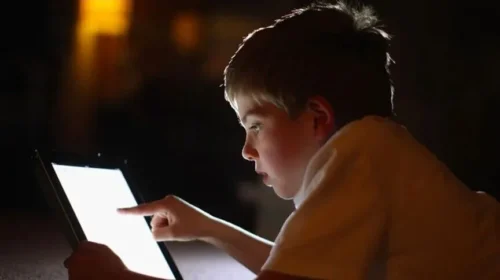 UNICEF: Përdorimi i inteligjencës artificiale nga fëmijët është më shumë se tri herë më i lartë se ai i të rriturve