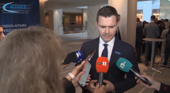 (VIDEO) Mucunski: Maqedonia kërkon rrugë evropiane pa kërkesa shtesë