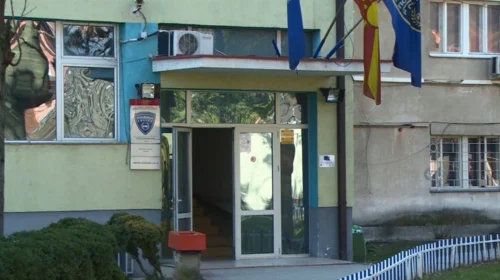 Ndalohen dy të rinj në Tetovë, u sollën në mënyrë agresive ndaj policëve