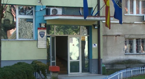 Ndalohen dy të rinj në Tetovë, u sollën në mënyrë agresive ndaj policëve