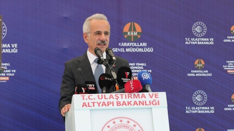 turqia-deri-me-tani-11-anije-ne-pronesi-turke-kane-kaluar-te-sigurta-permes-ngushtices-se-hormuzit