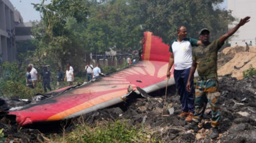 Një vit nga tragjedia e Air India-s me 260 viktima, hetimet ende pa përfundim