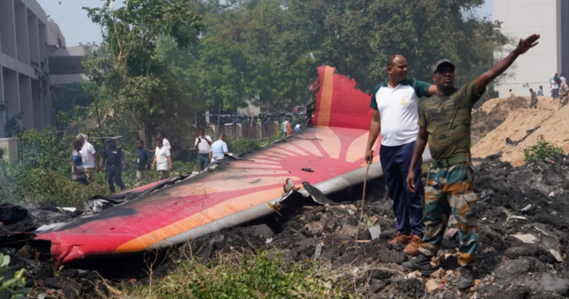 Një vit nga tragjedia e Air India-s me 260 viktima, hetimet ende pa përfundim