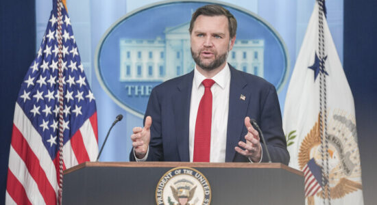 Zv/presidenti amerikan JD Vance: Në bisedimet me Iranin kemi hedhur themele të suksesshme