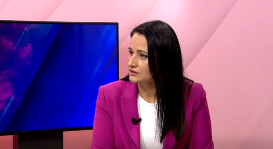 Azizi: Studentët do të flasin shqip në provimin e jurisprudencës
