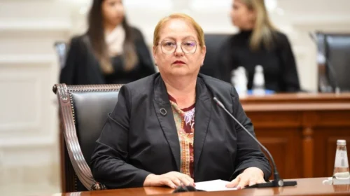 Janevska: Matura shtetërore këtë vit u zhvillua në kushte të rregullta dhe me më pak raste kopjimi
