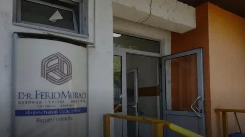 Priten rezultatet e analizave të ujit në Gostivar, mbi 350 kontrolle në spital për 24 orë