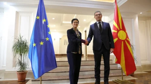 Eurokomisionerja Marta Kos viziton sot Shkupin, në fokus integrimi evropian dhe reformat