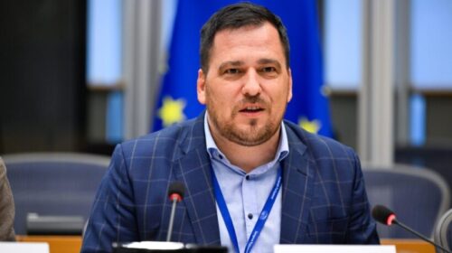 Deklarata e ministres serbe, reagon eurodeputeti çek. Kërkon përjashtimin e Serbisë nga negociatat me BE-në