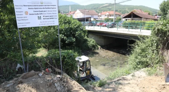 Ka filluar rregullimi i shtratit të Lumit të Thatë në Komunën e Sarajit- investim mbi gjashtë milionë euro