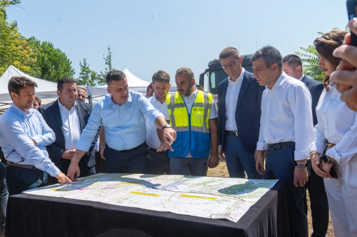 Hoxha në nisjen e rregullimit të Lumit të Thatë: Investim prej 376 milionë denarësh për një Saraj të pastër dhe të sigurt