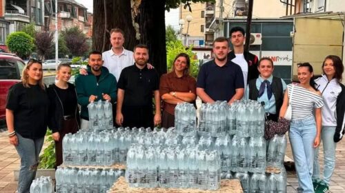 VLEN: Pranë qytetarëve të Gostivarit, vazhdojmë mbështetjen me shpërndarjen e ujit të pijshëm