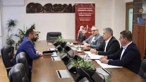 Shasivari dhe Osmani: Ligji për përdorimin e gjuhëve duhet të zbatohet në mënyrë të vazhdueshme në të gjitha institucionet
