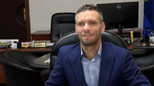(VIDEO) Së shpejti aplikacioni “Ku Jeni”, Në rast rreziku, aplikacioni i ri ju lidh me 112 pa folur