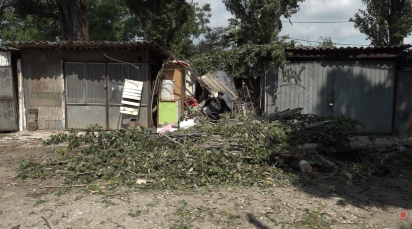  VIDEO  Stuhia dëmton pronat  familja Rakipi kërkon ndërhyrje nga komuna
