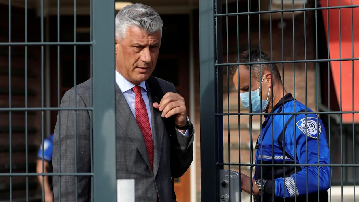 Thaçi ofron 50 mijë euro dorëzani për lirim me kusht nga Haga