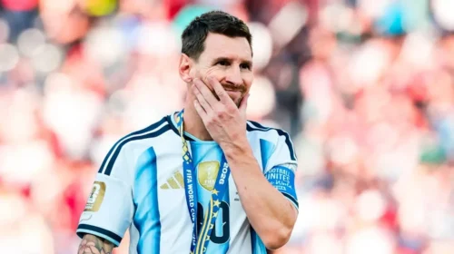 Lionel Messi i ka njoftuar shokët e kombëtares së Argjentinës me vendimin e së ardhmes