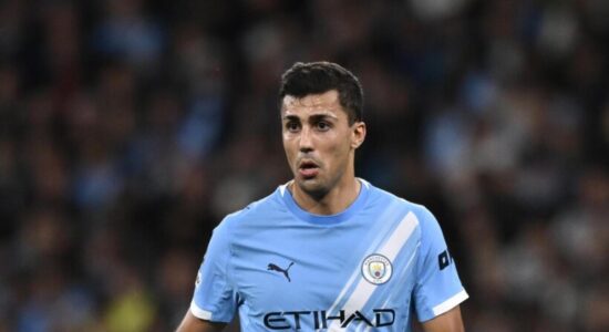 Oferta e parë e Real Madridit për Rodri-n “zhgënjen” Manchester City-n